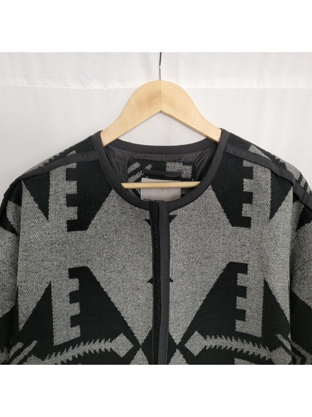 Vero Moda Geometric Patterned Jacket #3005 - Picture 8 of 13